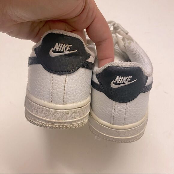 Nike Air Force 1 Low top White Black CZ1685-100 kids sneakers shoes youth 2.5Y - Picture 4 of 8